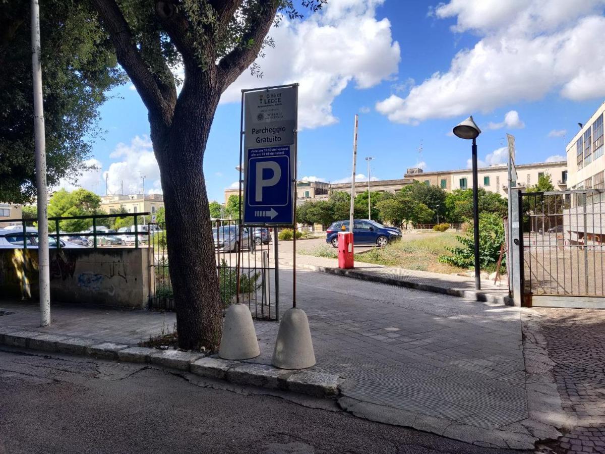 Salento Holidays Lecce Bagian luar foto